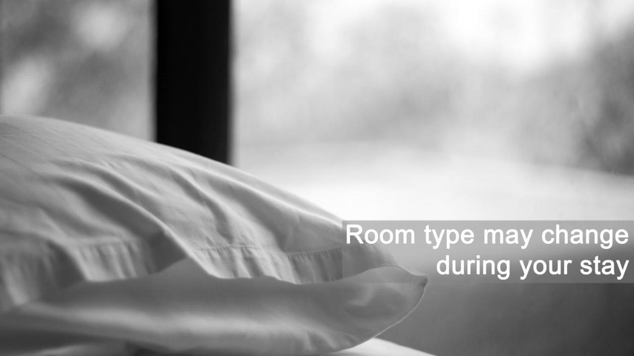 Hotel Diplomat By Aycon Μπούντβα Δωμάτιο φωτογραφία