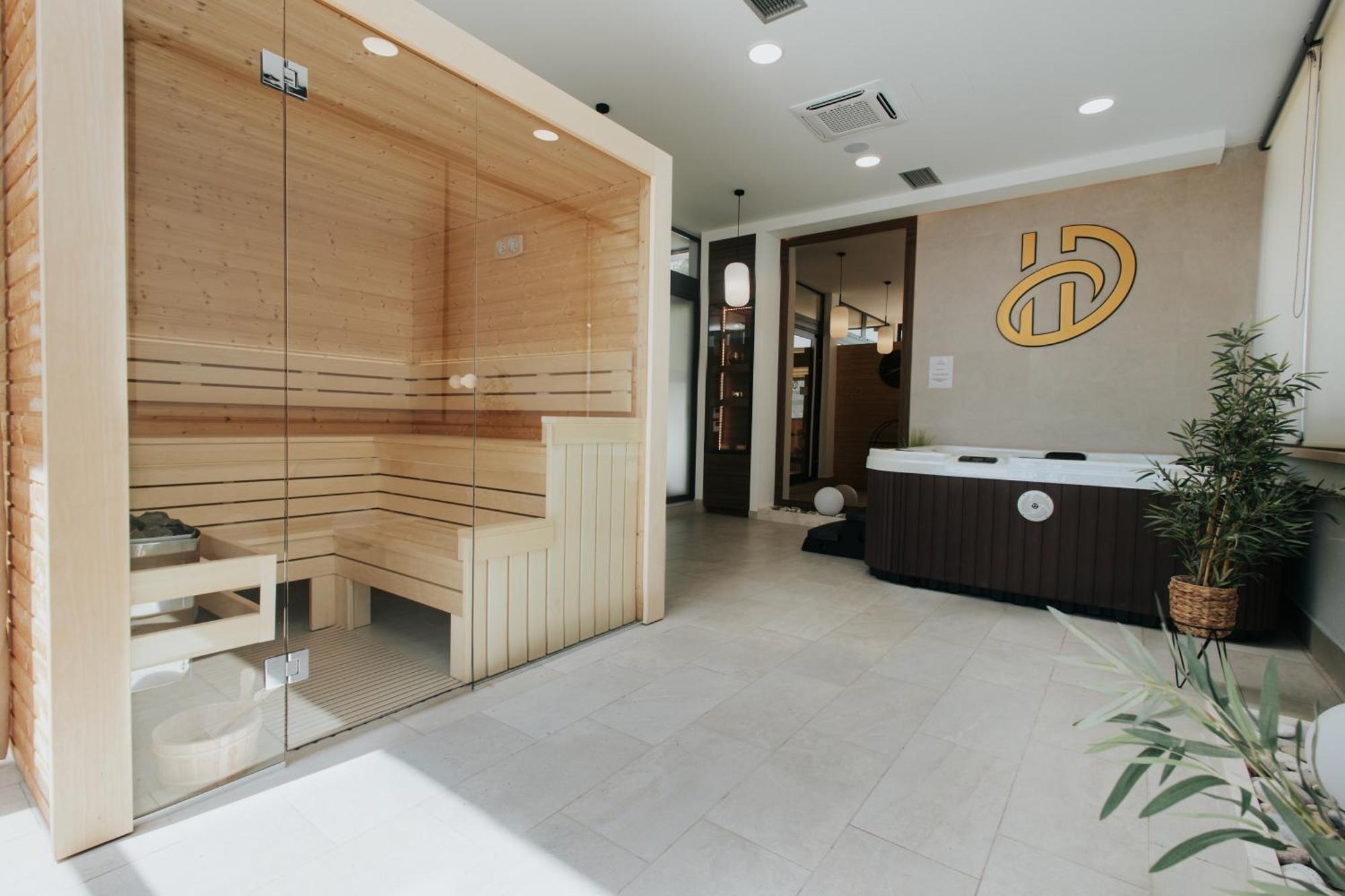 Hotel Diplomat By Aycon Μπούντβα Εξωτερικό φωτογραφία