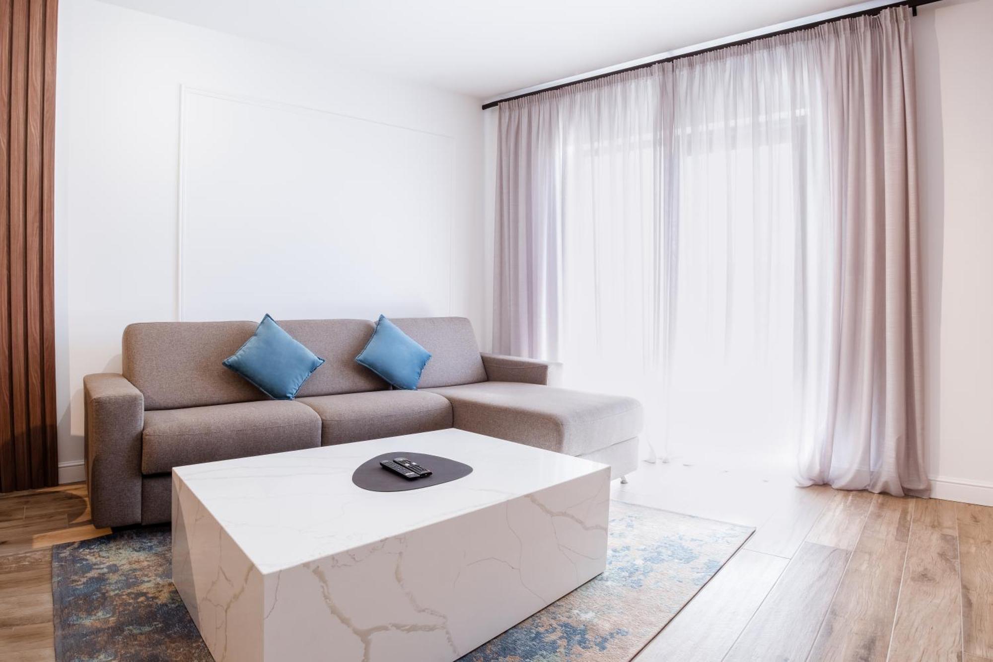 Hotel Diplomat By Aycon Μπούντβα Δωμάτιο φωτογραφία